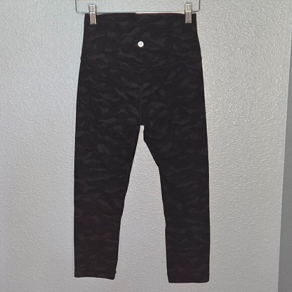 Lululemon Align Crop *21" - 4 Sequoia Camo Print Deep Coal Black - Picture 4 of 6